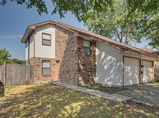 2649 Santa Barbara Dr, Grand Prairie, TX 75052