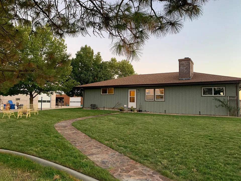 9805 W Kuna Rd