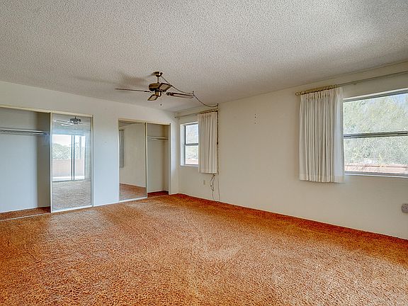 4th image of 961 N Camino De Luz