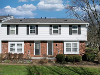 2069 Higby Dr #A, Stow, OH, 44224