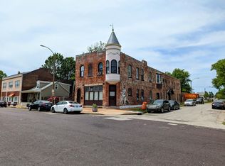 504 W Schirmer St #A, Saint Louis, MO