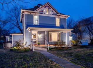 110 Peninsula St, Williamsburg, VA