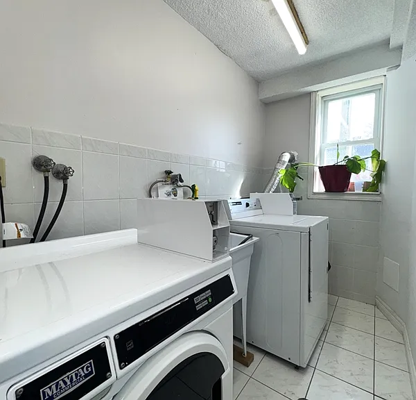 74 Shirley Ave — Photo 25