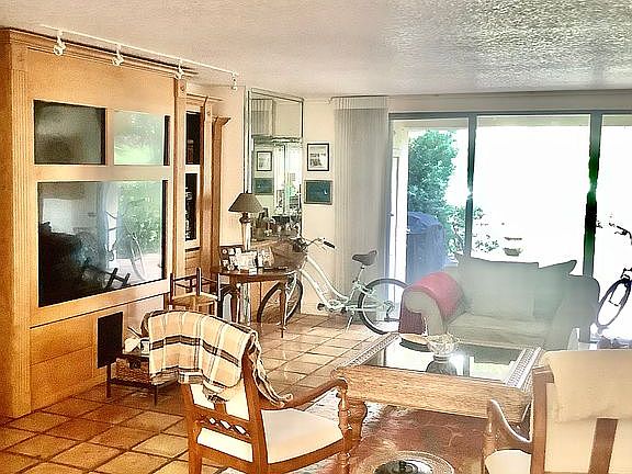 3rd image of 20248 NE 34th Ct #45