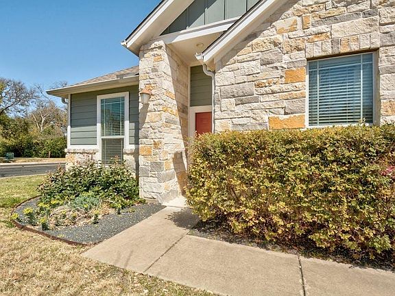 4th image of 1332 Central Park Ct