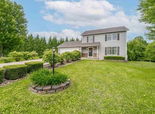 9 Oakton Dr, Morgantown, WV 26508