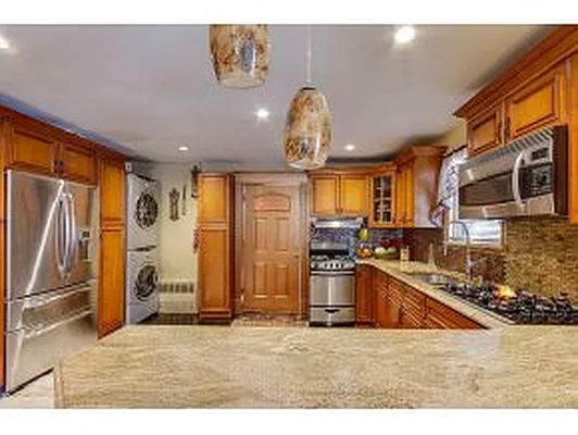 Sold by Coldwell Banker Reliable Real Estate | media 3