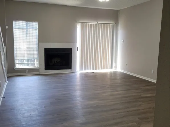 12300-12300 Brookglade Cir, Houston, TX
