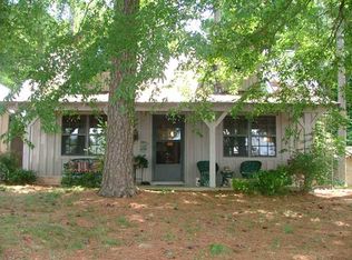 1440 Sunset Dr, Tuscumbia, AL 35674