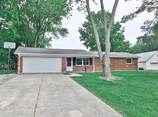 860 E Hatt Swank Rd, Loveland, OH 45140