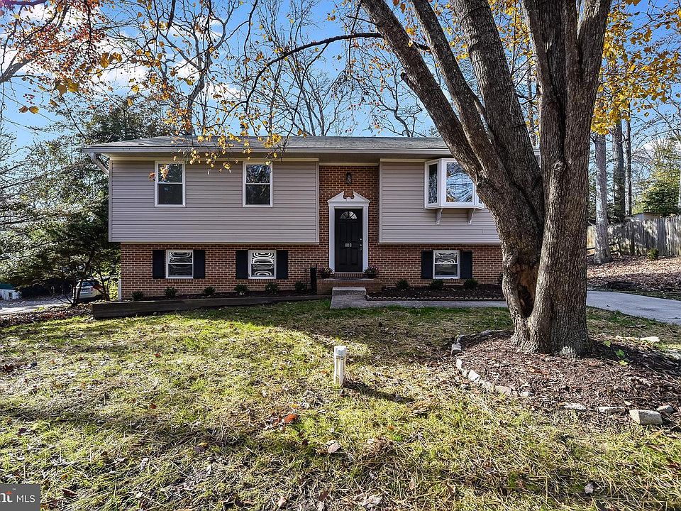 1st image of 1013 Plum Creek Dr