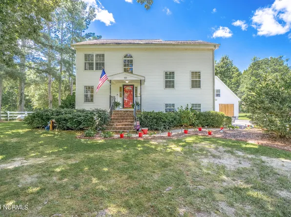 101 Taylor Leigh Drive, South Mills, NC 27976