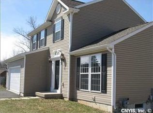 11 Submarine Cors, Baldwinsville, NY 13027