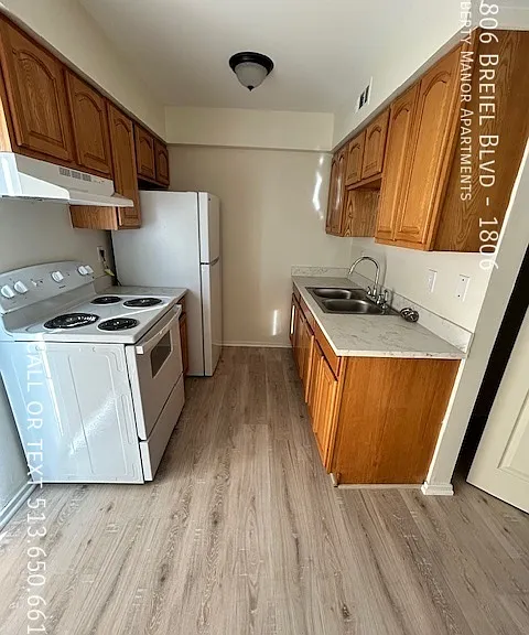 1806 S Breiel Blvd #1806 — Photo 4
