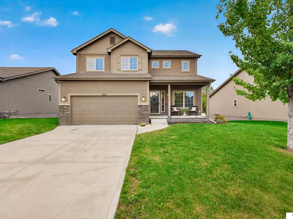 8123 S 190th Ave, Omaha, NE 68136