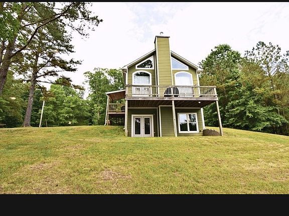 2nd image of 4042 Jones Hollow Rd