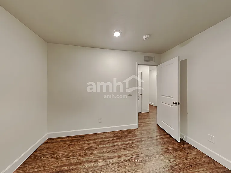 669 W Bosal Dr — Photo 17