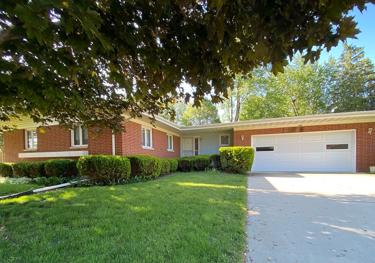 305 Prospect Ave, Dwight, IL 60420 Zillow