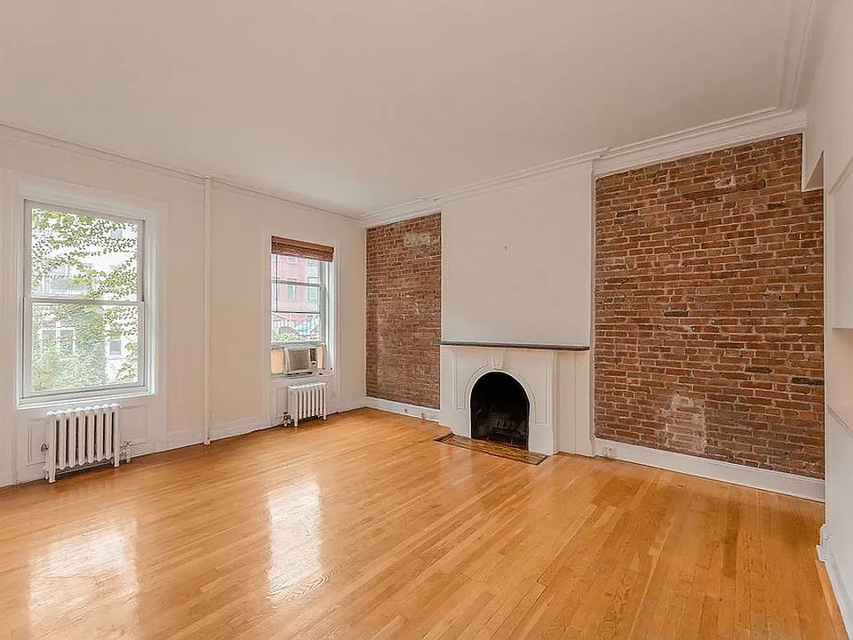 1st image of 116 W 78th St APT 3