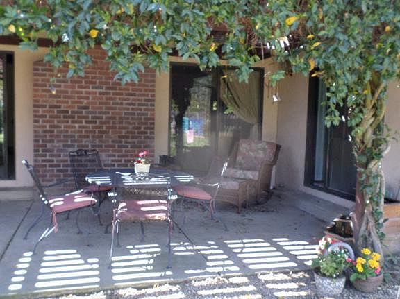 3rd image of 13819 E Mary Ann Way