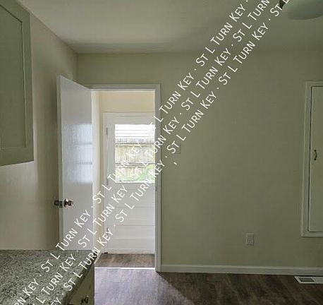 4th image of 3608 Gordon Ave