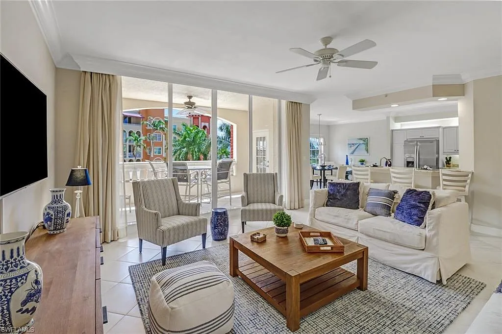 2 bed, 2.0 bath, 1518 sqft, $10,000 — Photo 3