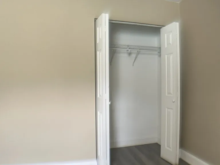 728 Pointe Ct #A — Photo 19