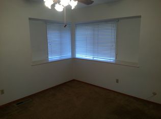 2807 Warwick Ln, Modesto, CA 95350