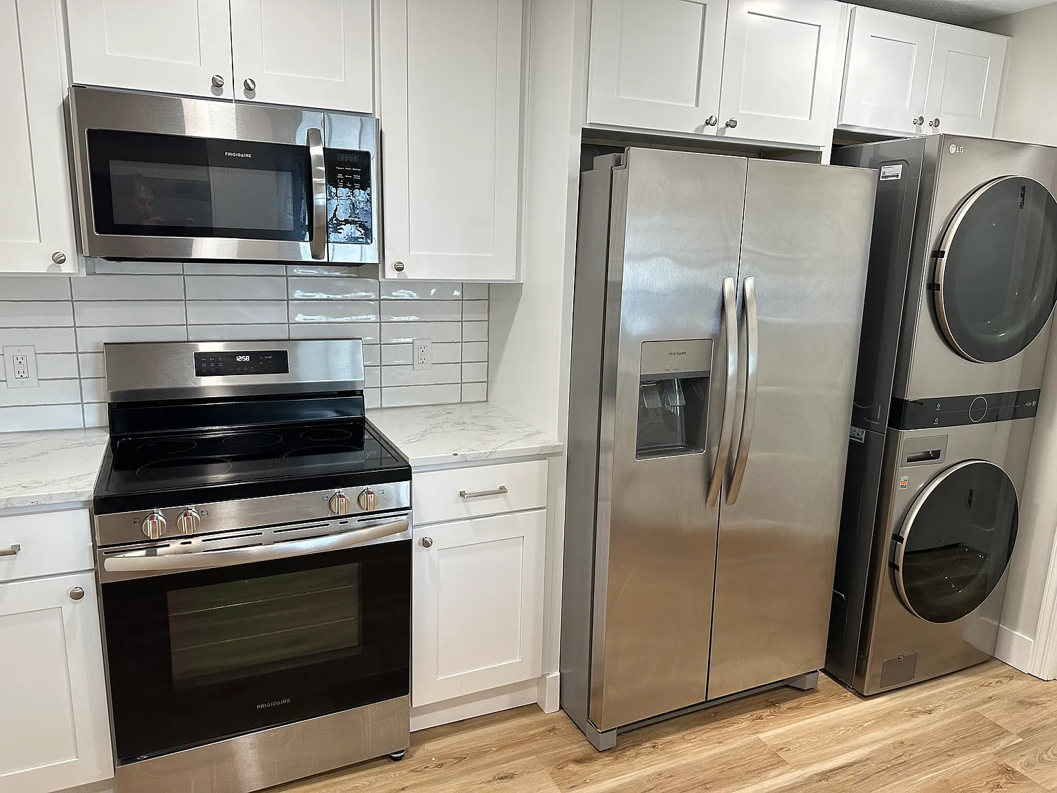 3 bed, 1400 sqft, $2,250 — Photo 3
