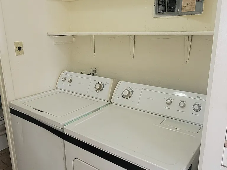 1754 S 440 W — Photo 12
