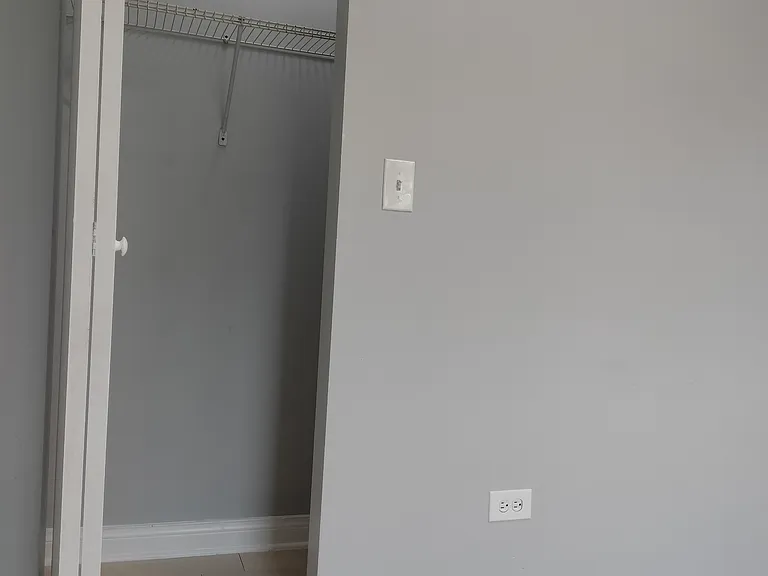 1344 W 98th Pl — Photo 21