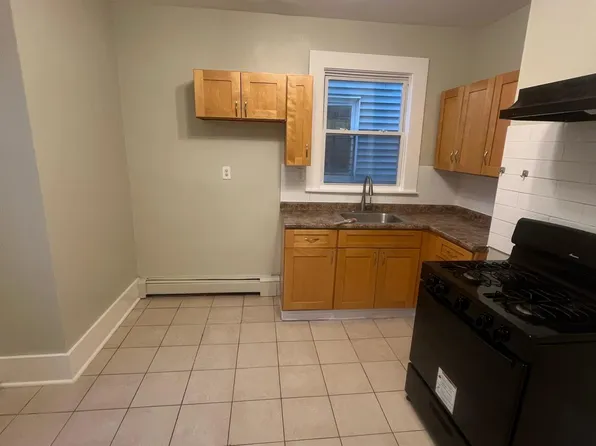 249 Amherst St, East Orange, NJ