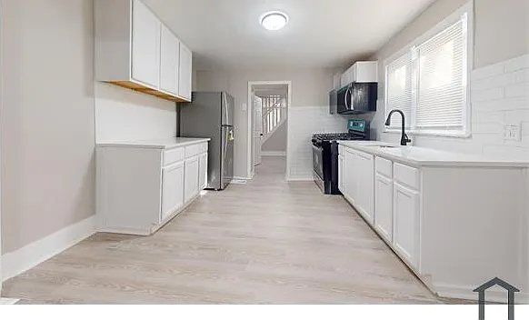 6307 Saybrook Ave — Photo 9
