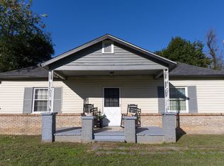 513 Pollard Rd, Clarksville, TN 37042