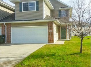 1701 N 176th Plz, Omaha, NE 68118