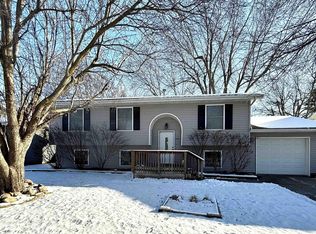 620 Granada Rd, Carroll, IA 51401