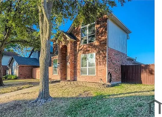 6606 Bandalia Dr — Photo 2