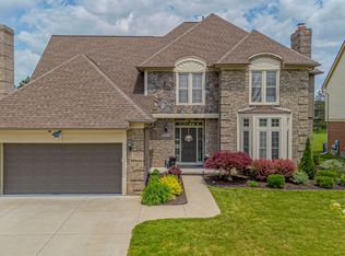 45276 Thornhill Rd, Canton, MI 48188