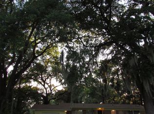 2372 Villanova Cir, Jacksonville, FL 32218