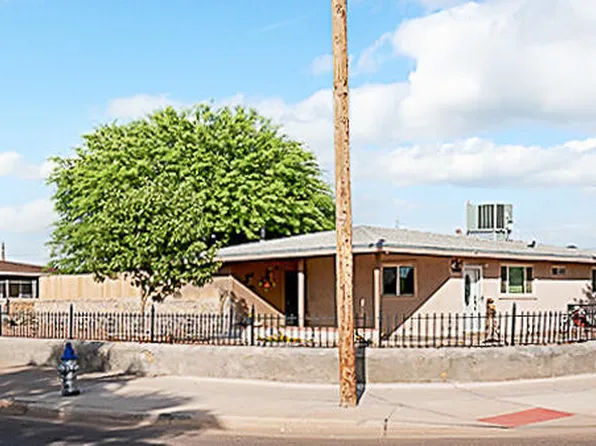 5625 Flower Dr, El Paso, TX 79905