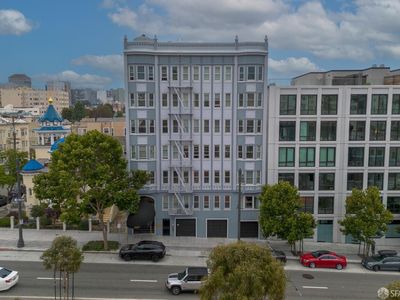 2415 Van Ness Ave APT 202, San Francisco, CA, 94109