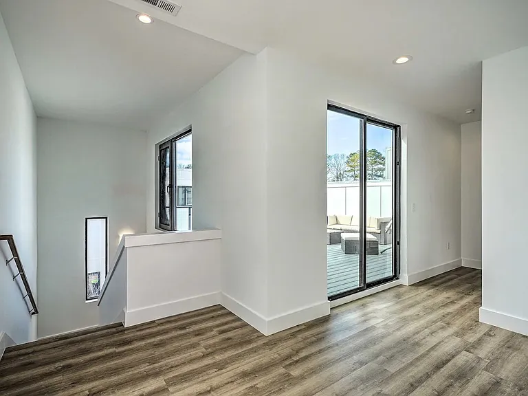 1115 Nova St — Photo 23