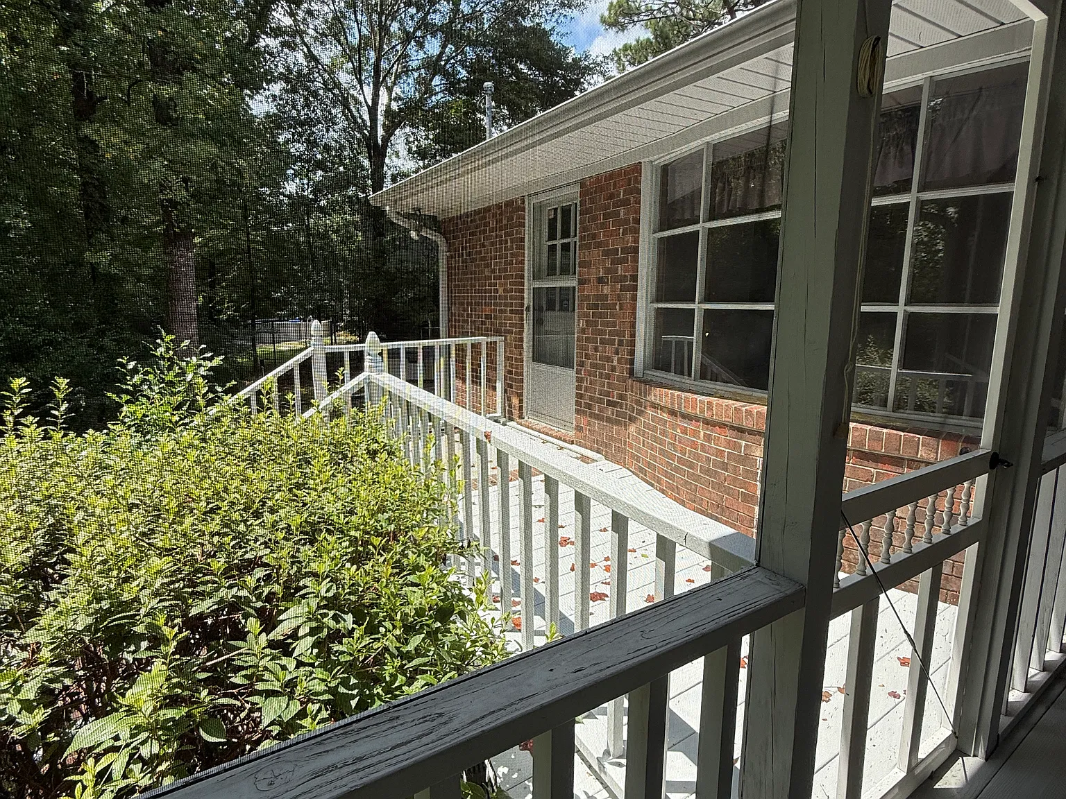 3 bed, 2499 sqft, $3,250 — Photo 4