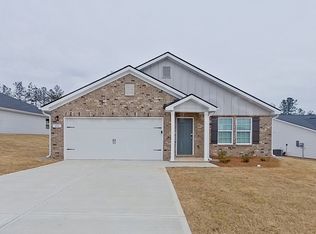 292 Laurel Springs Dr, Macon, GA 31206