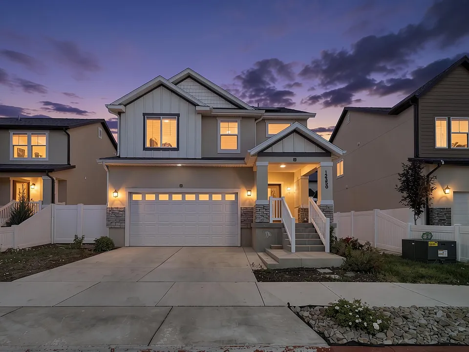 12356 S Eovaldi Ave