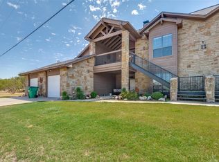 1102 Eagle Point Cir, Graford, TX 76449