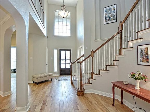 3rd image of 13020 Bloomfield Hills Ln