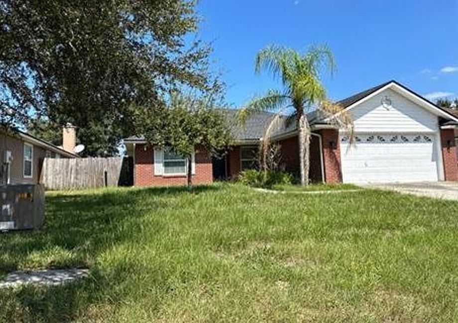 2nd image of 11925 Canterwood Dr N