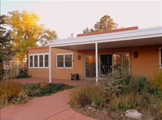 2621 Ridgecrest Dr SE, Albuquerque, NM 87108