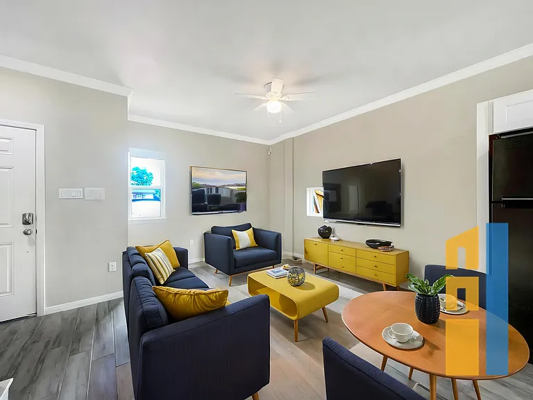 7903 Moon Beam St #C — Photo 1